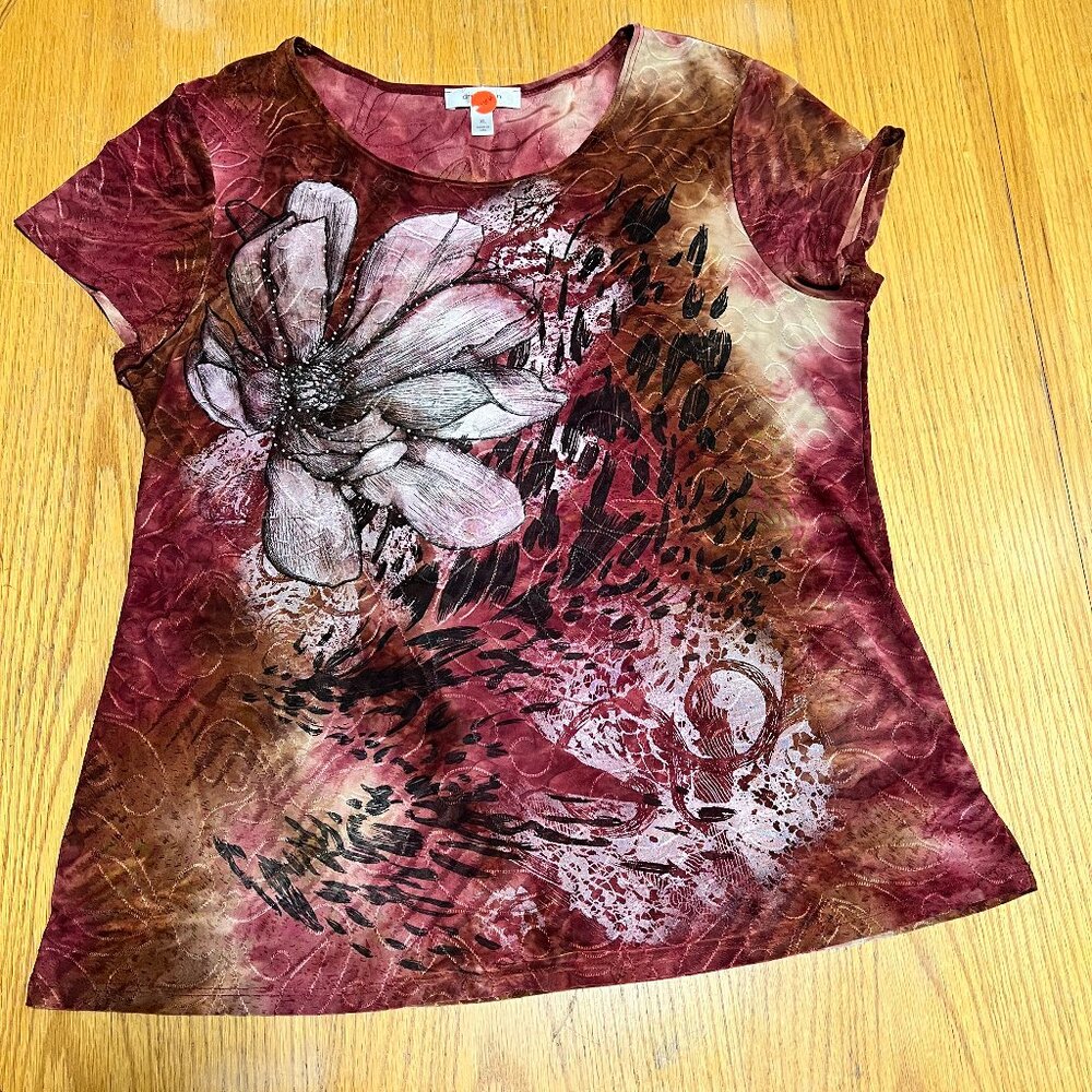 Dressbarn XL Vibrant Floral Embossed Tee | Sunset Red Orange Short Sleeve Top - Picture 6 of 11